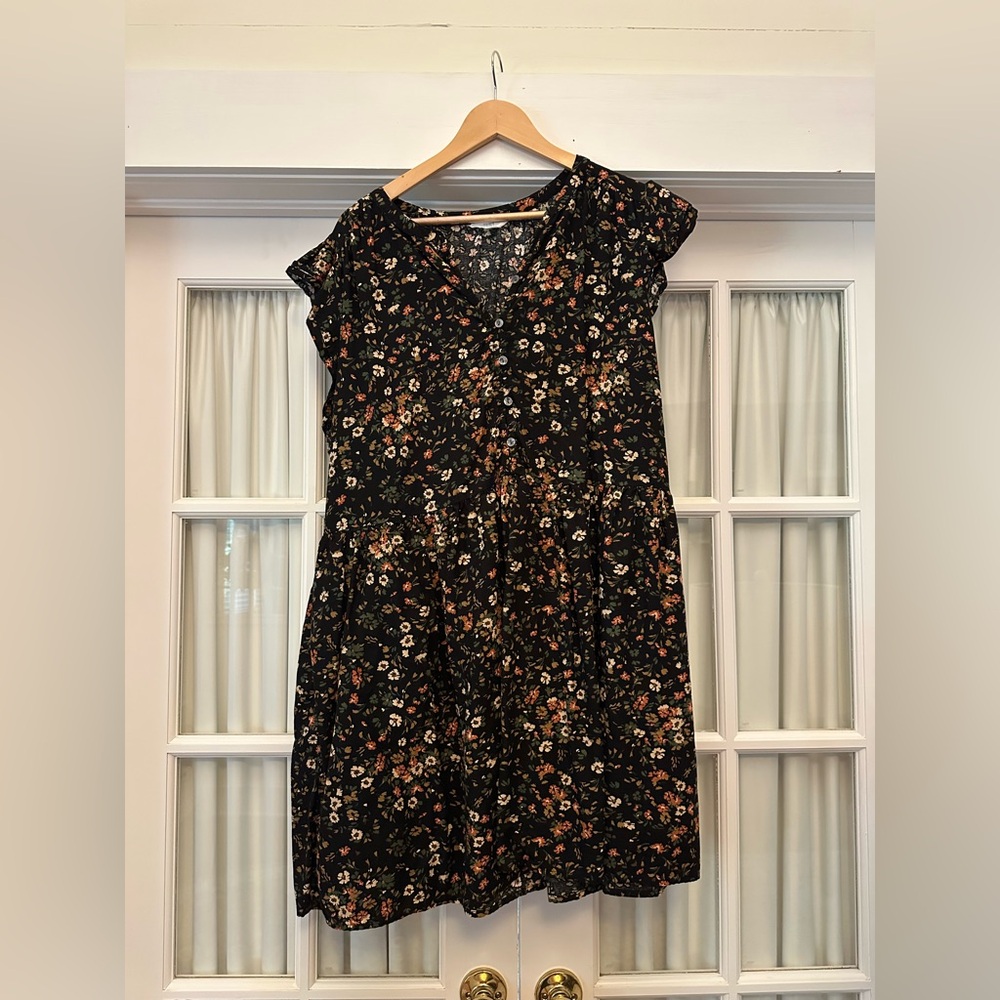 Time and Tru Black Floral Short Dress